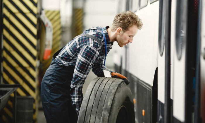 ¿Cómo elegir neumáticos para buses? 
