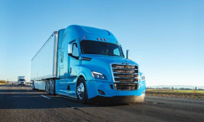 Descubre qué es un tracto camión, su función en el transporte de carga y qué lo diferencia de otros vehículos. Ingresa aquí.